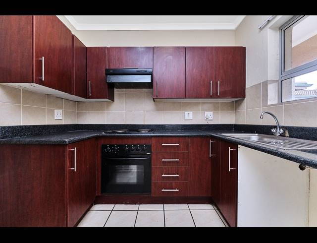 1 BEDROOM APARTMENT FOR SALE IN FERNDALE